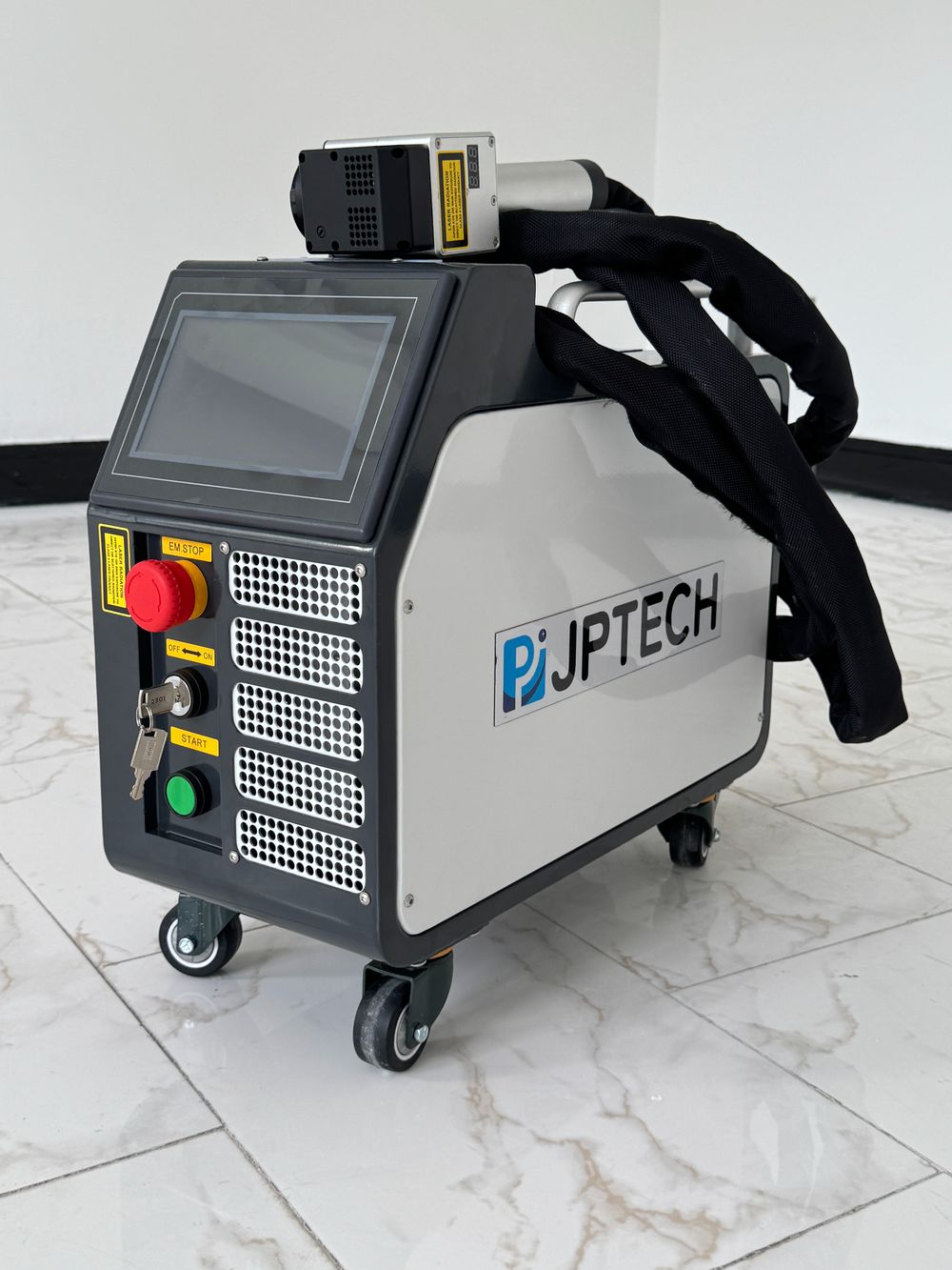 Portable Laser Rust Removal - Портативный лазерный очиститель ржавчины с воздушным