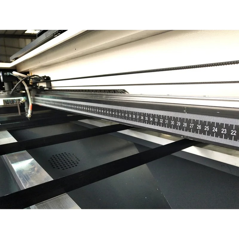 Лазерный станок для резки CO2  – обзор и цена Acrylic Cutting Machine