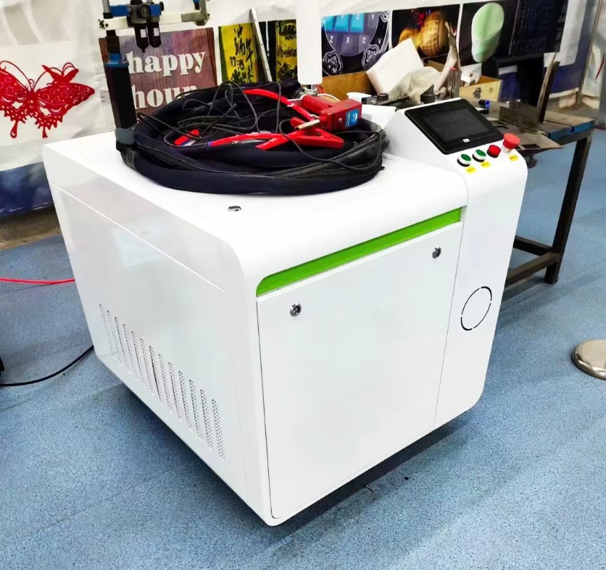 Портативный ручной лазерный оч – обзор и цена Portable Laser Rust Removal